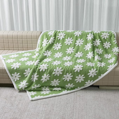 Maidewow Waterproof Pet Blanket,Green Dog Blankets for Bed Covers Couch Sofa Stylish Jacquard Pets Throw Blankets for Puppy Cats Washable Reversible Furniture Protection Covers (Green Flower,M)