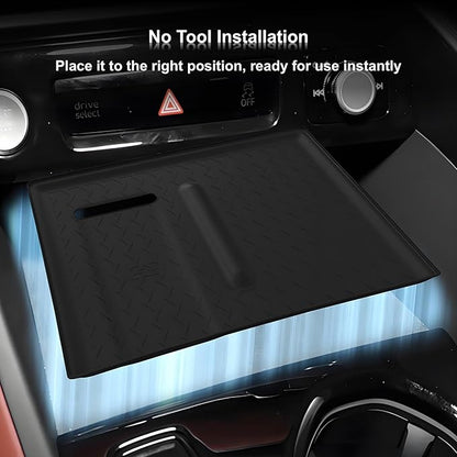 Center Console Wireless Charger Mat Compatible with Audi Q5 2026, Silicone Console Wireless Phone Charging Pad, Non-Slip Silicone Mat Wireless Charger Cover for Audi Q5 Accessories