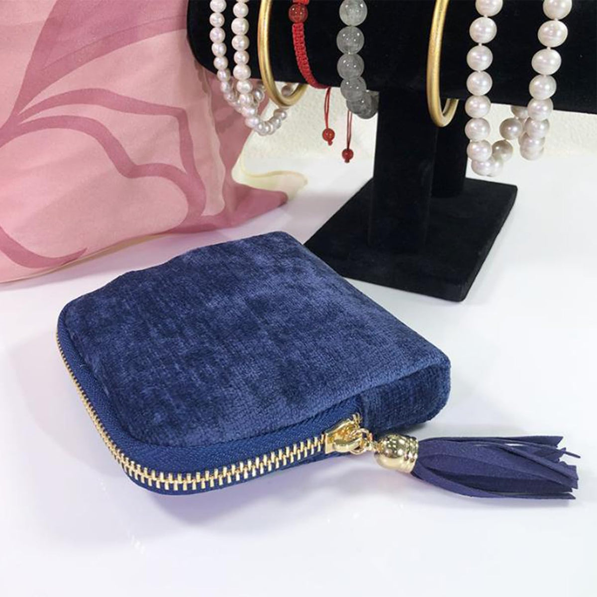 Travel Jewelry Case, Portable Jewelry Storage Bag, Compact Foldable Five Compartments Organizer Pouch with Zipper & Tassel for Earring Necklace Ring Bracelet (White)